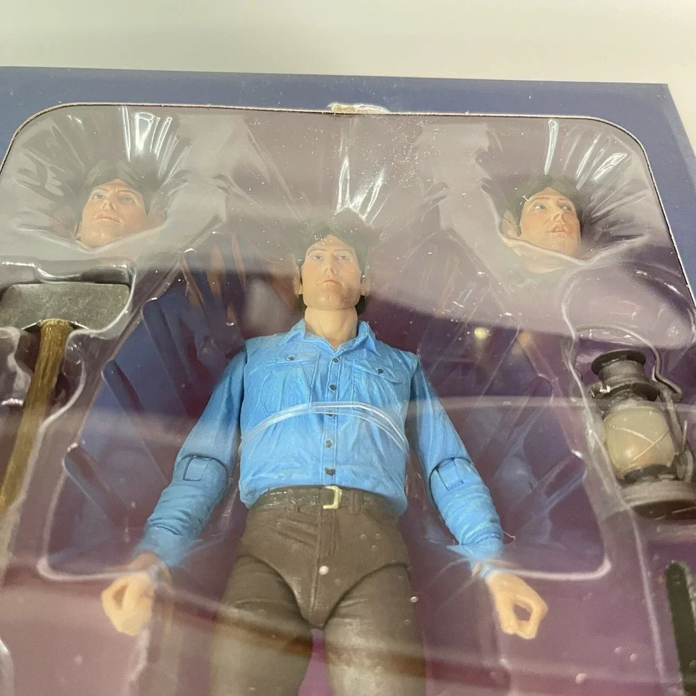 Neca ultimate ash